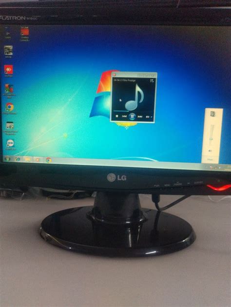 Lg flatron w1643c 23 anúncios na OLX Brasil