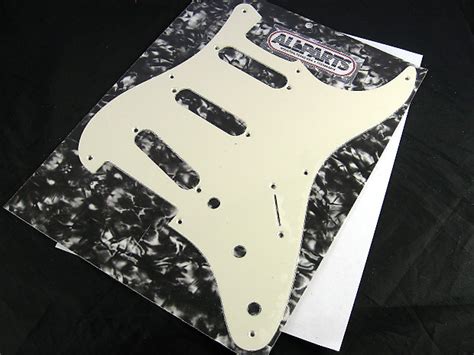 Allparts Strat Pickguard Parchment 8 Hole 1 Ply Pg 0550 051 Reverb