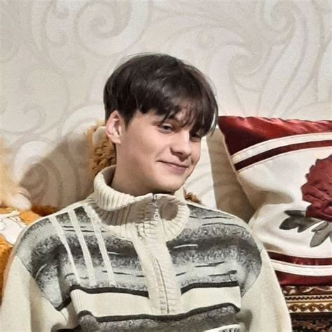 Pin af Женя Амброжевич på даб