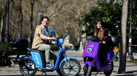 Ya Puedes Alquilar Las Motos De Cooltra Desde La App De Cabify