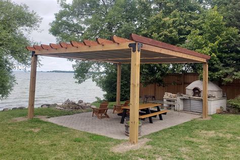 Retractable Canopies, Lake Simcoe - ShadeFX