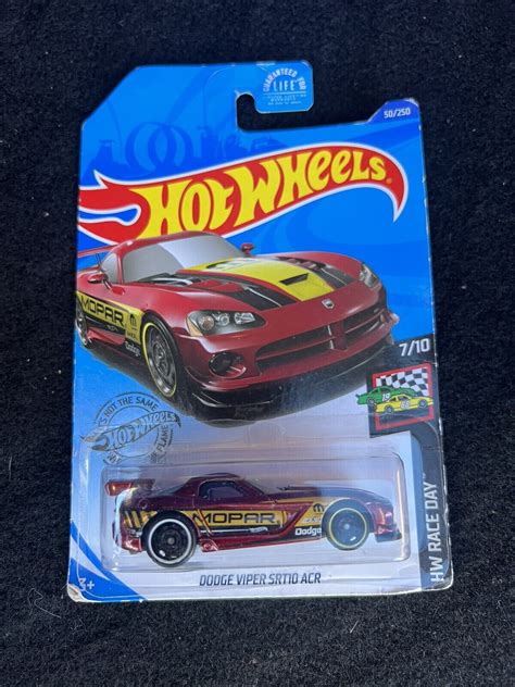 Hot Wheels Hw Race Day Dodge Viper Srt Acr Dark Red W