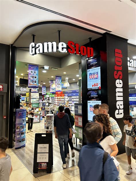 Gamestop inside Porta di Roma - Rome’s biggest shopping mall : r/Superstonk