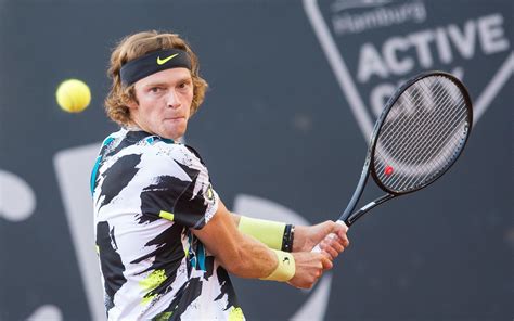 Тарпищев назвал главную ошибку второй ракетки России на старте US Open ...