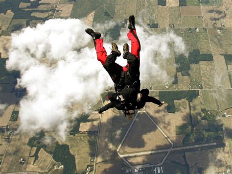 Year Old Woman Aims For Record As The World S Oldest Skydiver