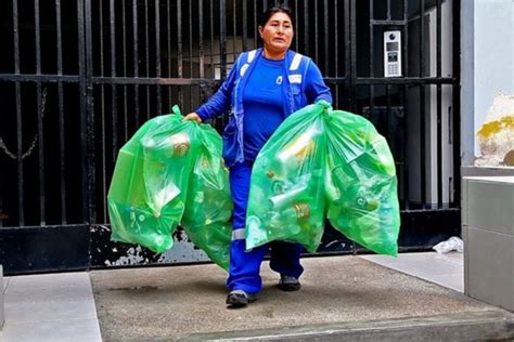 D A De La Mujer Destacan La Valiosa Contribuci N De Las Guardaparques