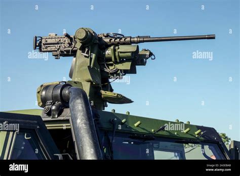 Mitrailleuse lourde Browning M2HB QCB Armée tchèque Photo Stock Alamy