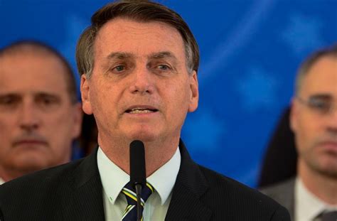 Fux Envia à Pgr Notícia Crime Contra Bolsonaro Por Superfaturamento