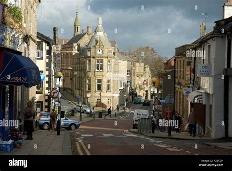 Clitheroe town centre, Clitheroe, Lancashire Stock Photo - Alamy