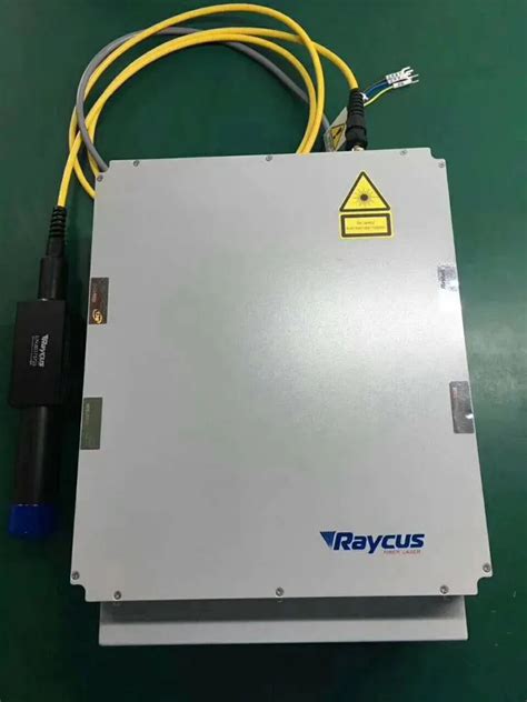 20w 30w 50w Raycus Max Q Switched Pulse Fiber Laser Source Gqm 1064nm