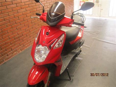 Vendo moto akt dynamic 1200km modelo 2011 en Bogotá Autos 259184