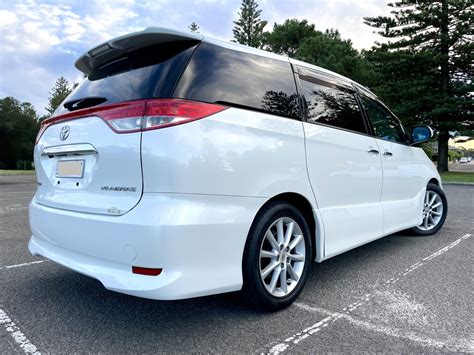 Toyota Estima Aeras Shannons Club Online Show Shine