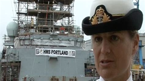 Hollynolly First Woman Commander Of Navy Warship Is Sent Home Over