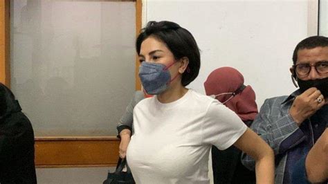 Kondisi Terbaru Nikita Mirzani Kini Pilu Dilarikan Ke Rumah Sakit