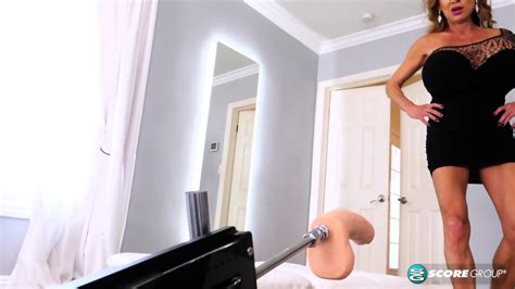 Minka And The Fuck Machine