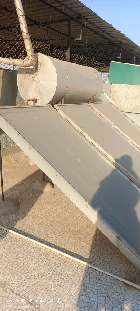 Commercial 400 LPD FPC Solar Water Heater At Rs 42000 Flat Plate