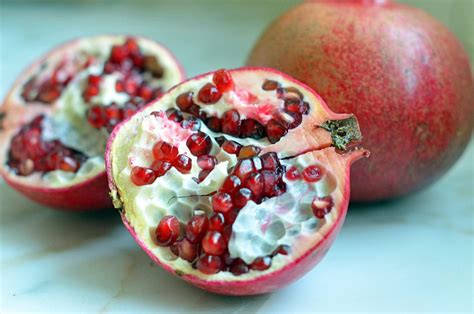 How To Select And De Seed A Pomegranate Once Upon A Chef