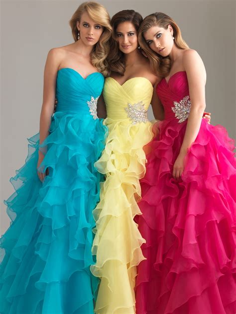 Hills In Hollywood Bridal And Formal Wear Ball Gowns Hills In Hollywood