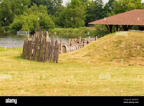 Stockade Fence Hi Res Stock Photography And Images Alamy