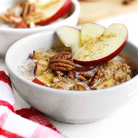 5 Minute Apple Cinnamon Oatmeal Recipe Rhubarbarians