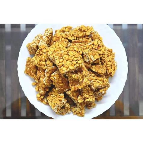 Coconut Peanut And Jaggery Coconut Peanut Chikki Packaging Size Loose