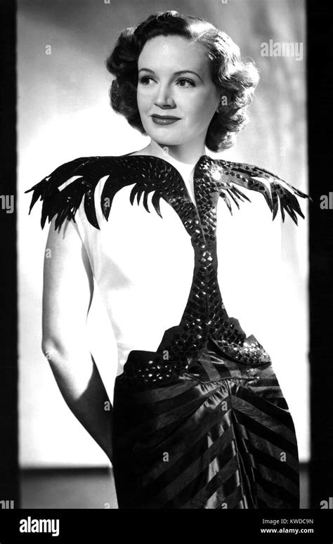 Phyllis Calvert 1947 Stock Photo Alamy