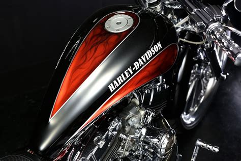 Harley-Davidson TwinCam Trike Full Custom | BAD LAND Graph | Custom ...