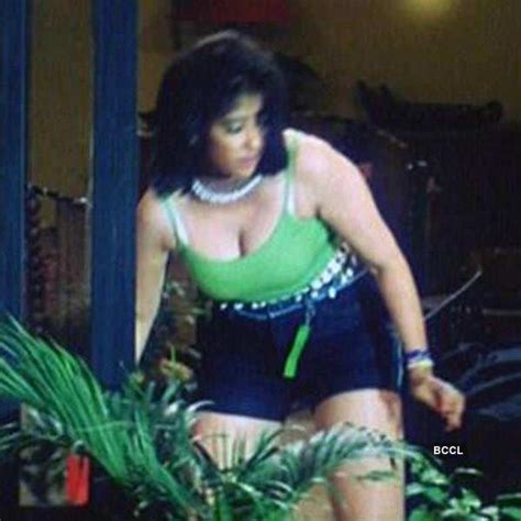 Manisha Koirala In Ek Choti Si Love Story Hot Scenes