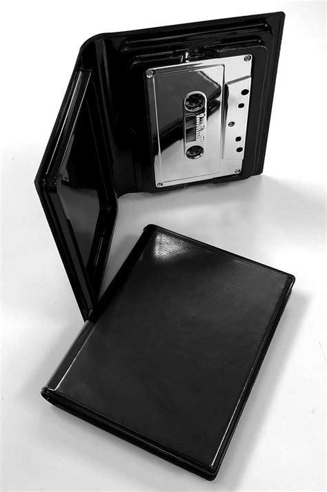 Black Mini Rave Case For 1 Audio Cassette Cassette Albums Audio Cassettes Duplication Ca