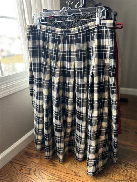 Vintage Black And White Pendleton Plaid Skirt Gem