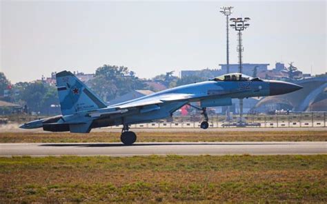 Iran Eyes Russian Su-35 Fighters To Modernize Air Forces | Off The Press