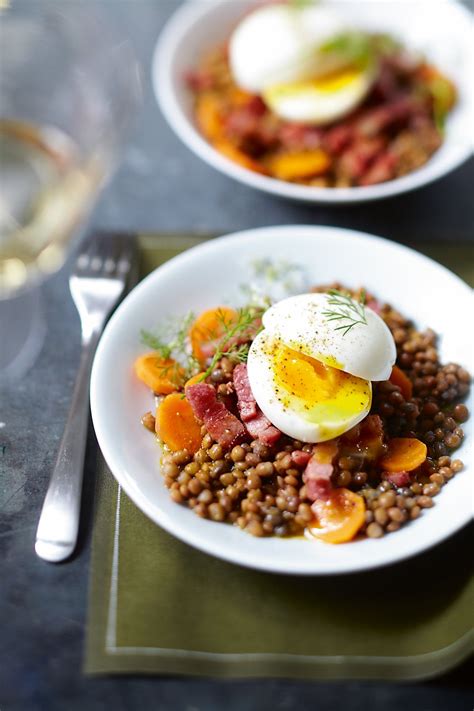 Recette Salade De Lentilles Au Curry Uf Mollet Et Lardons Marie Claire