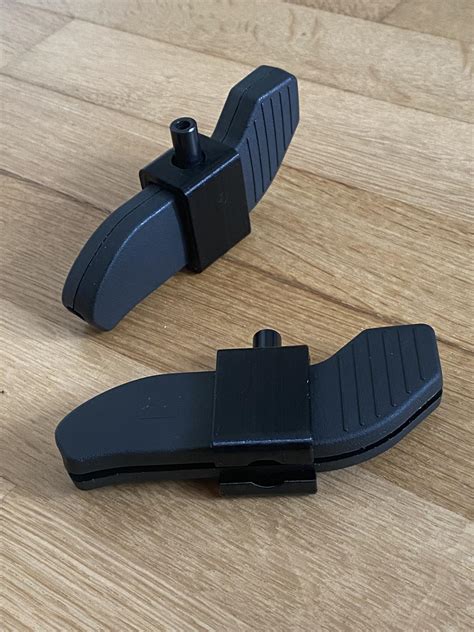 STL File Ford Puma 2019 Parcel Shelf Bracket Clips 3D Print Design To