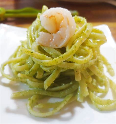 Shrimp Pesto Linguine Cooking In Action