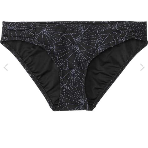 Title Nine Swim Title Nine Black Bikini With Geometric Pattern Poshmark