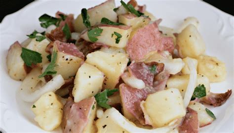 Salada de batata alemã Uma receita pratica e muito saborosa