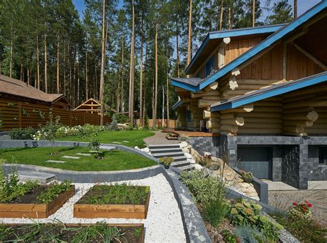 Как в сказке: домик-дача из дерева в Среднеуральске | ivd.ru