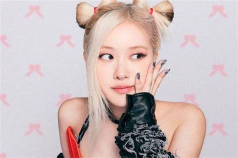 Ros De Blackpink Deslumbra En Redes Con Un Espectacular Vestido De Ba O