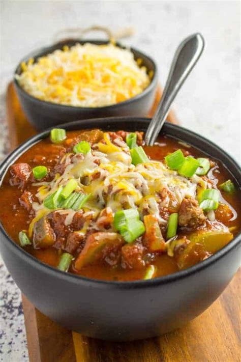 Low Carb Chili Recipe No Bean Chili • Dishing Delish