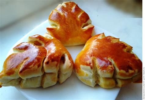 Булочки сдобные сладкие пышные рецепт с яблоком и корицей из дрожжевого ...