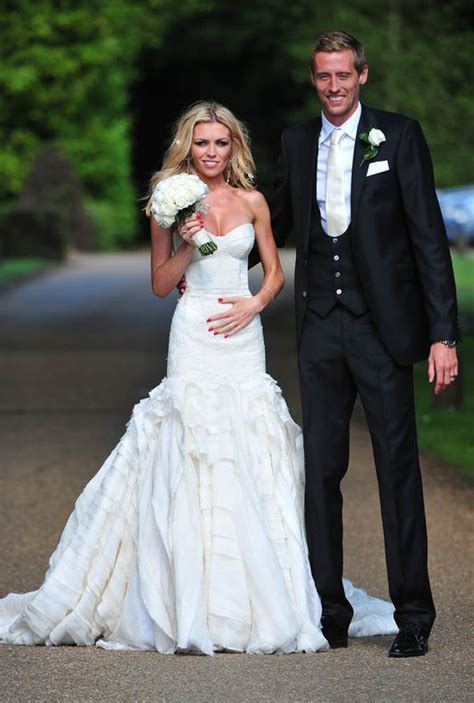Peter Crouch 2025: Wife, net worth, tattoos, smoking & body facts - Taddlr