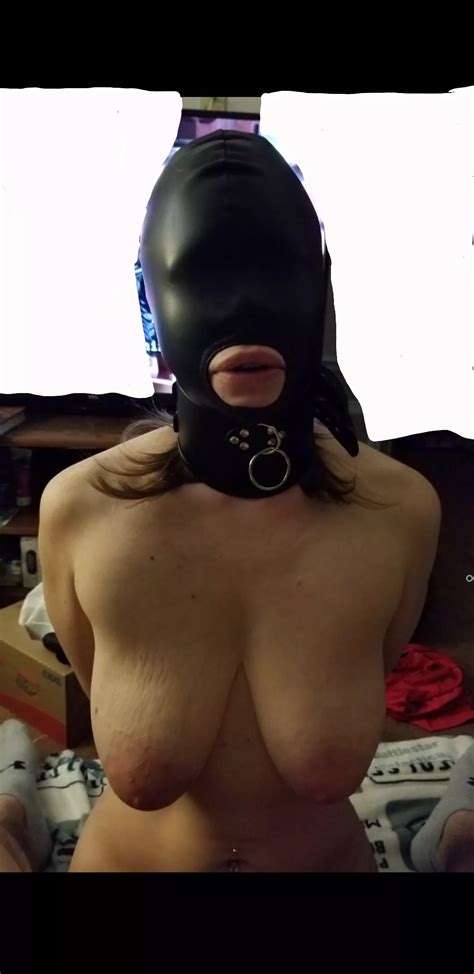 Slave Dee Collared And Waiting Nudes Collared Nude Pics Org