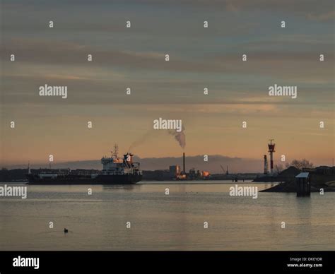 Construction of the kiel canal hi-res stock photography and images - Alamy