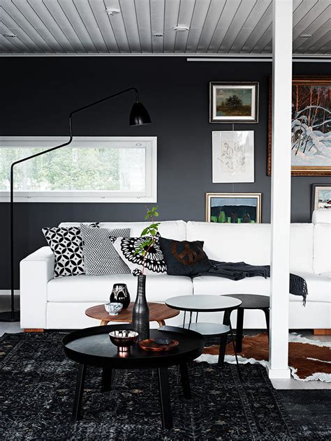 HOME TOUR | Finnish home interior with unusual dark walls | ITALIANBARK