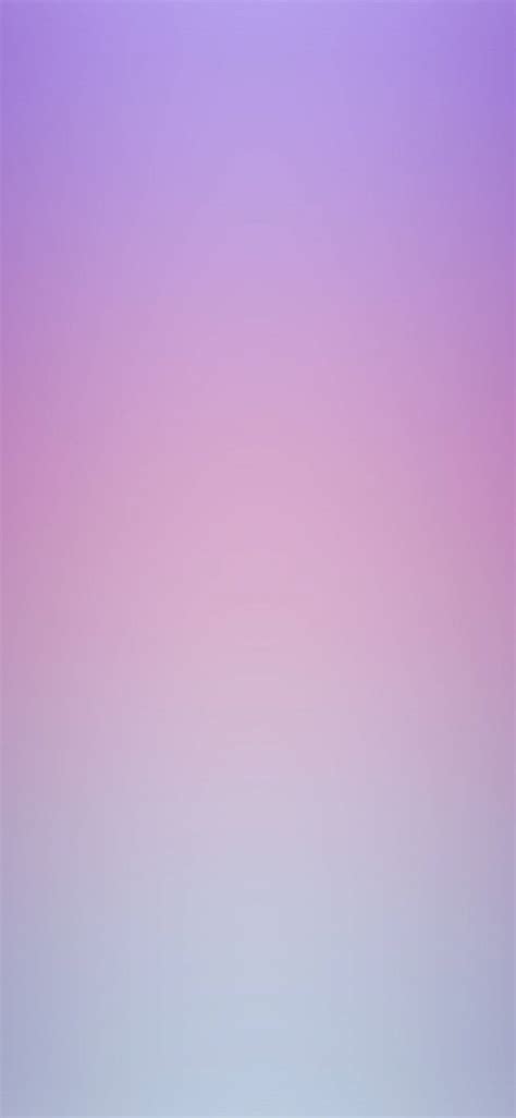 Download Light Purple iPhone Plain Gradient Wallpaper | Wallpapers.com