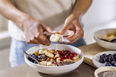 Te contamos las razones para incluir la fruta en tu desayuno y cuáles