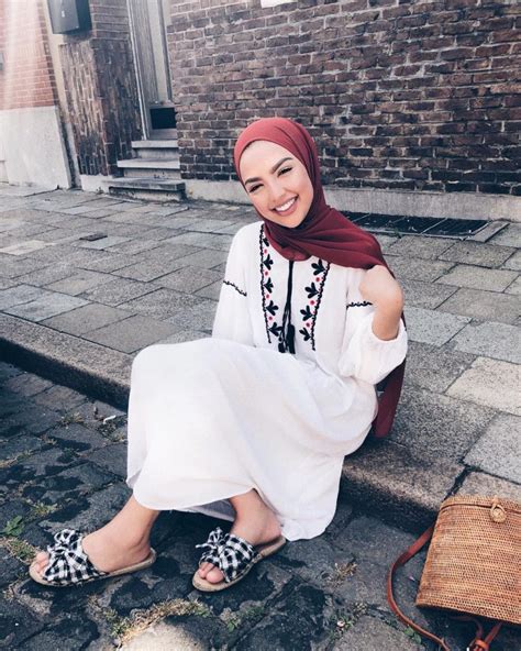 Hijabis Summer Essentials Hijab Fashion Inspiration