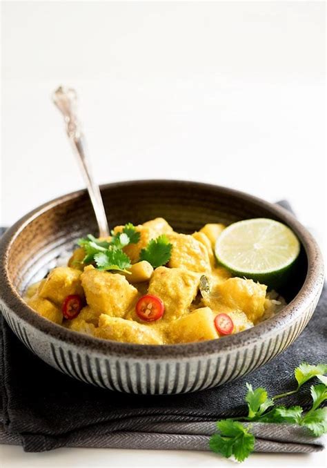 Malaysian Potato and Chicken Curry