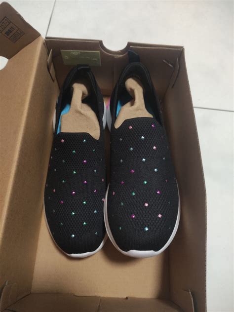 Skechers air cooled shoes, Women's Fashion, Footwear, Sneakers on Carousell