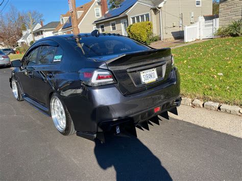 Seibon C Style Carbon Fiber Trunk Lid Subaru Wrx Sti Tl